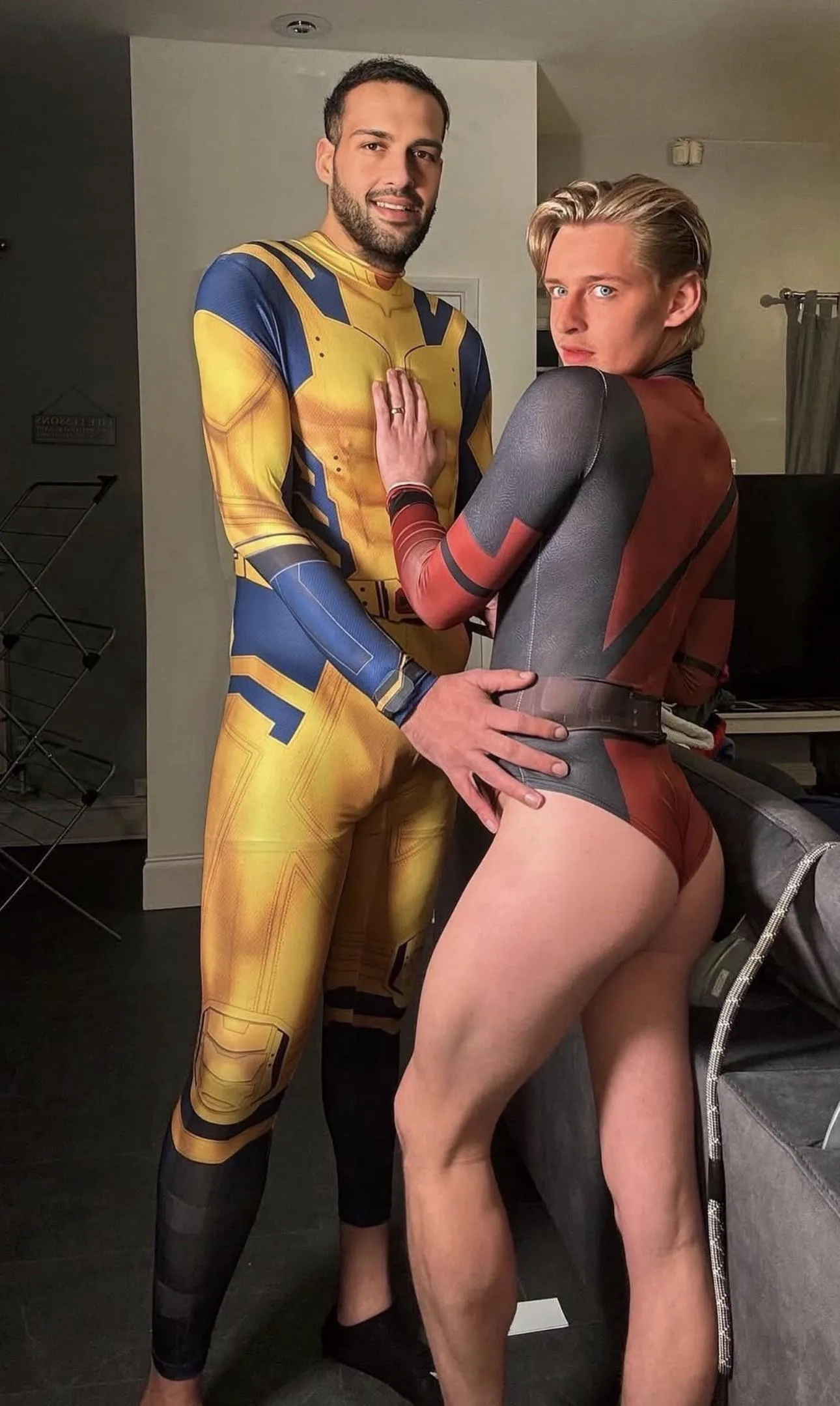 Who want to see how me 5ft 10 and my 6ft 9 fiancé film ends 😜