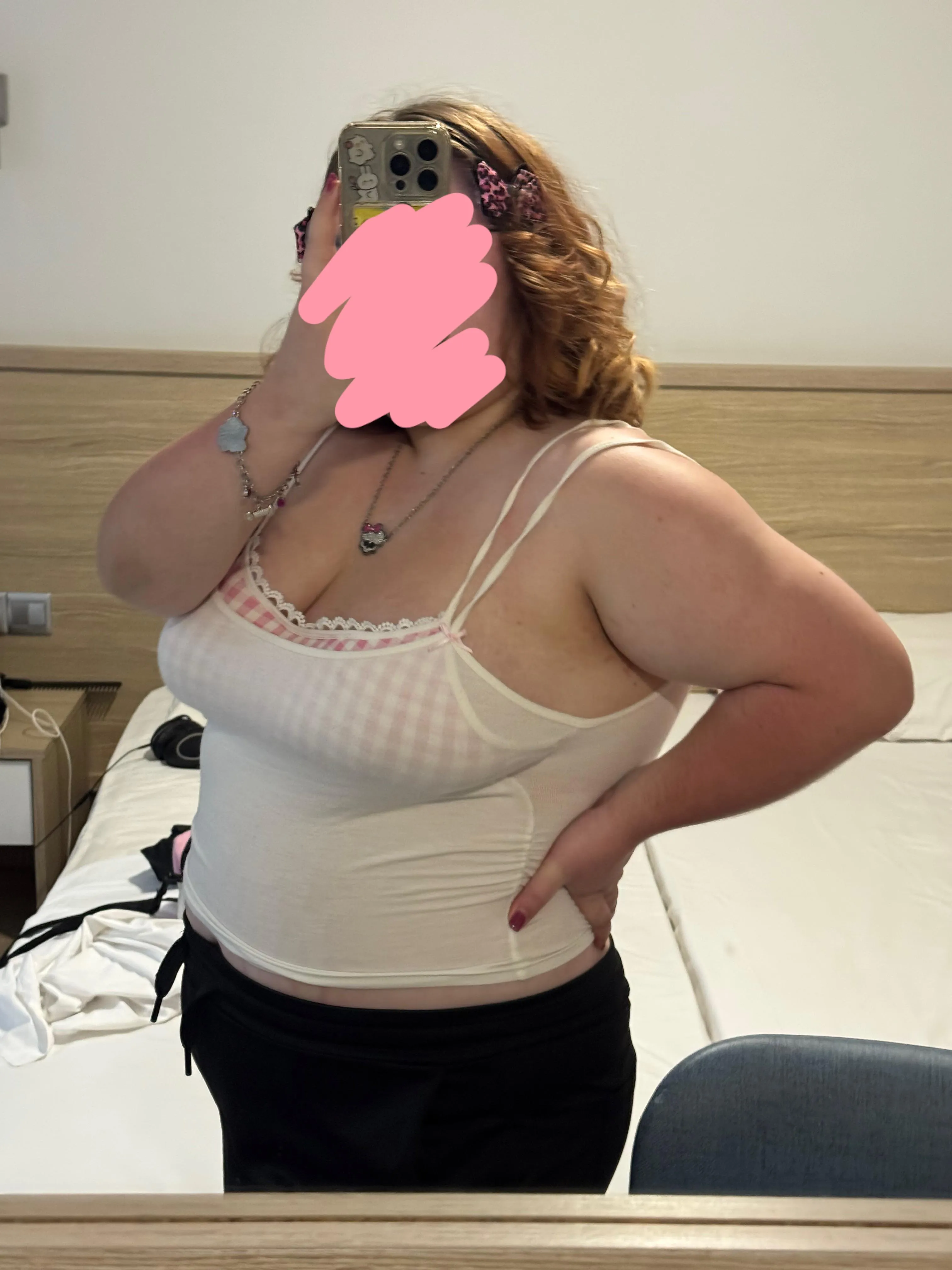 Fat but no big curves. Does anyone like it?