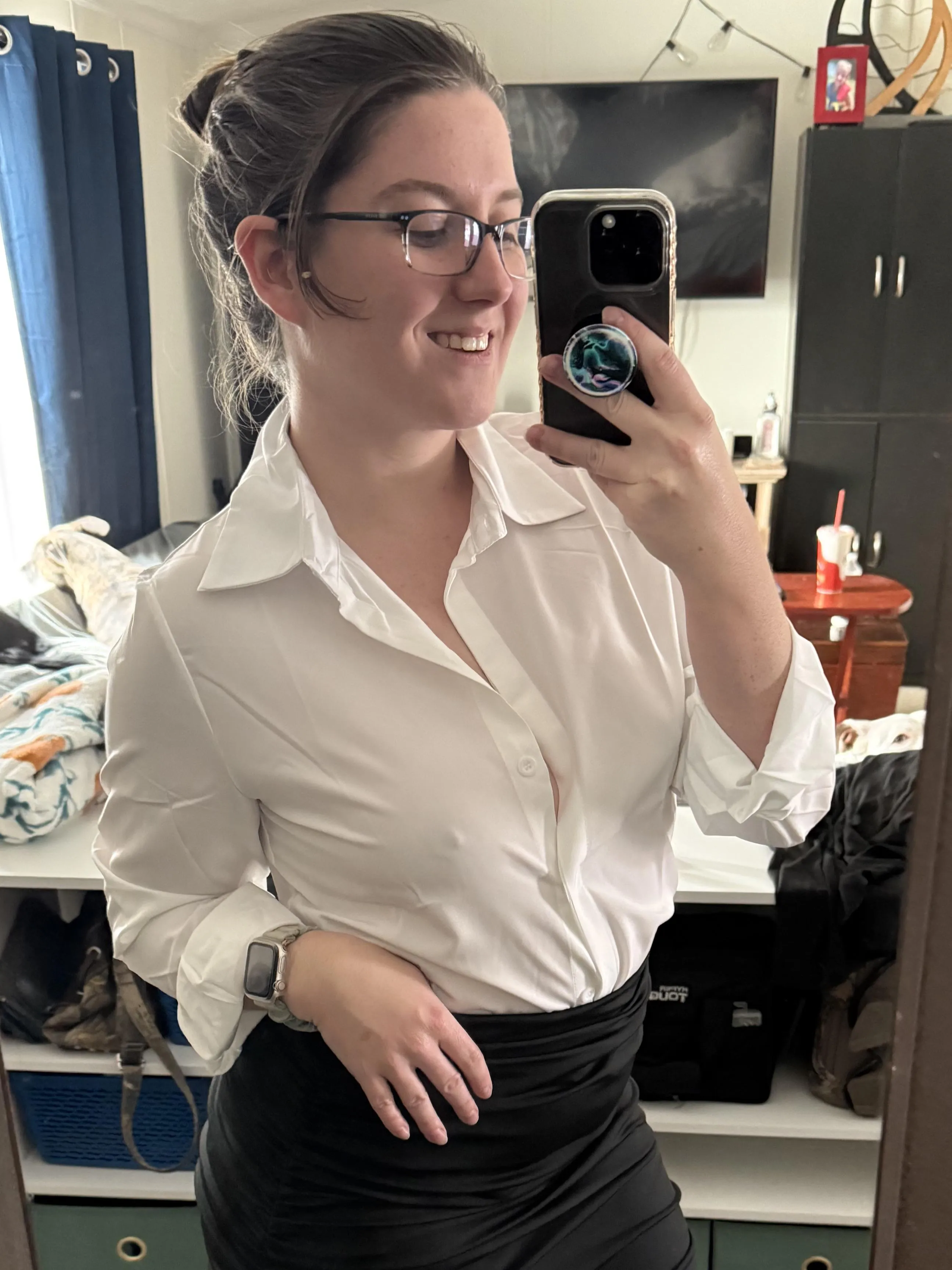 New shirt. Do I need a bra with it?