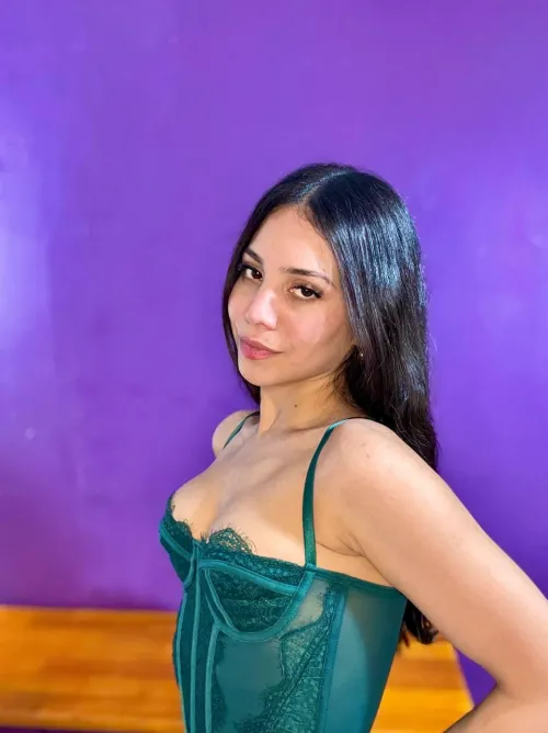 Adorable how you think you can talk to me without paying.
Show Mommy you’re not just another failure