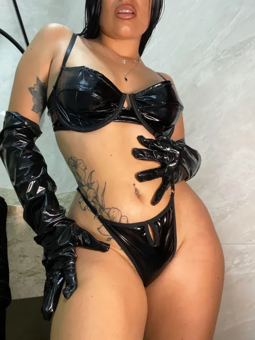 Would you feel fear or pleasure if the PVC caresses your nape and slides down without permission?