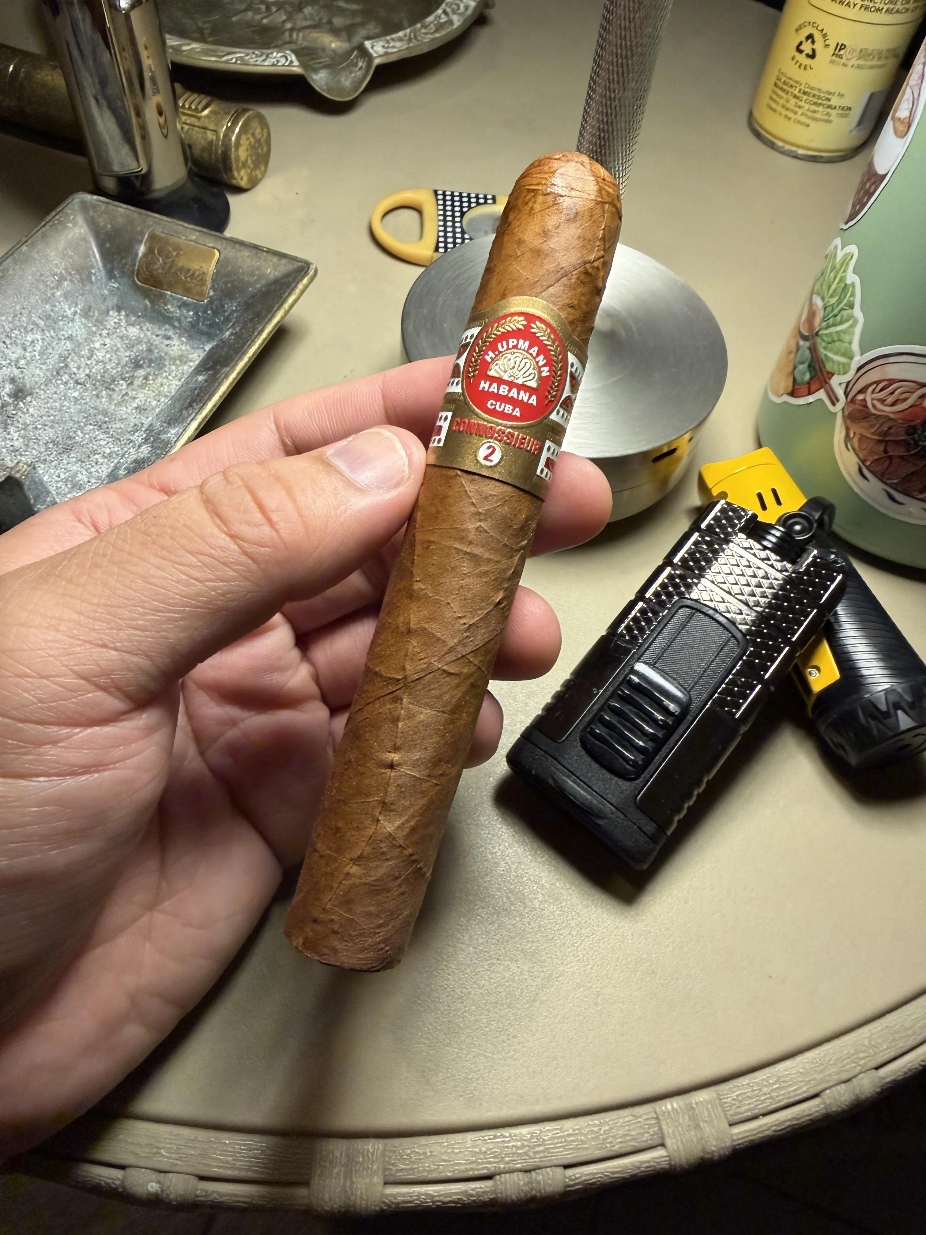 H Upmann Connoisseur 2