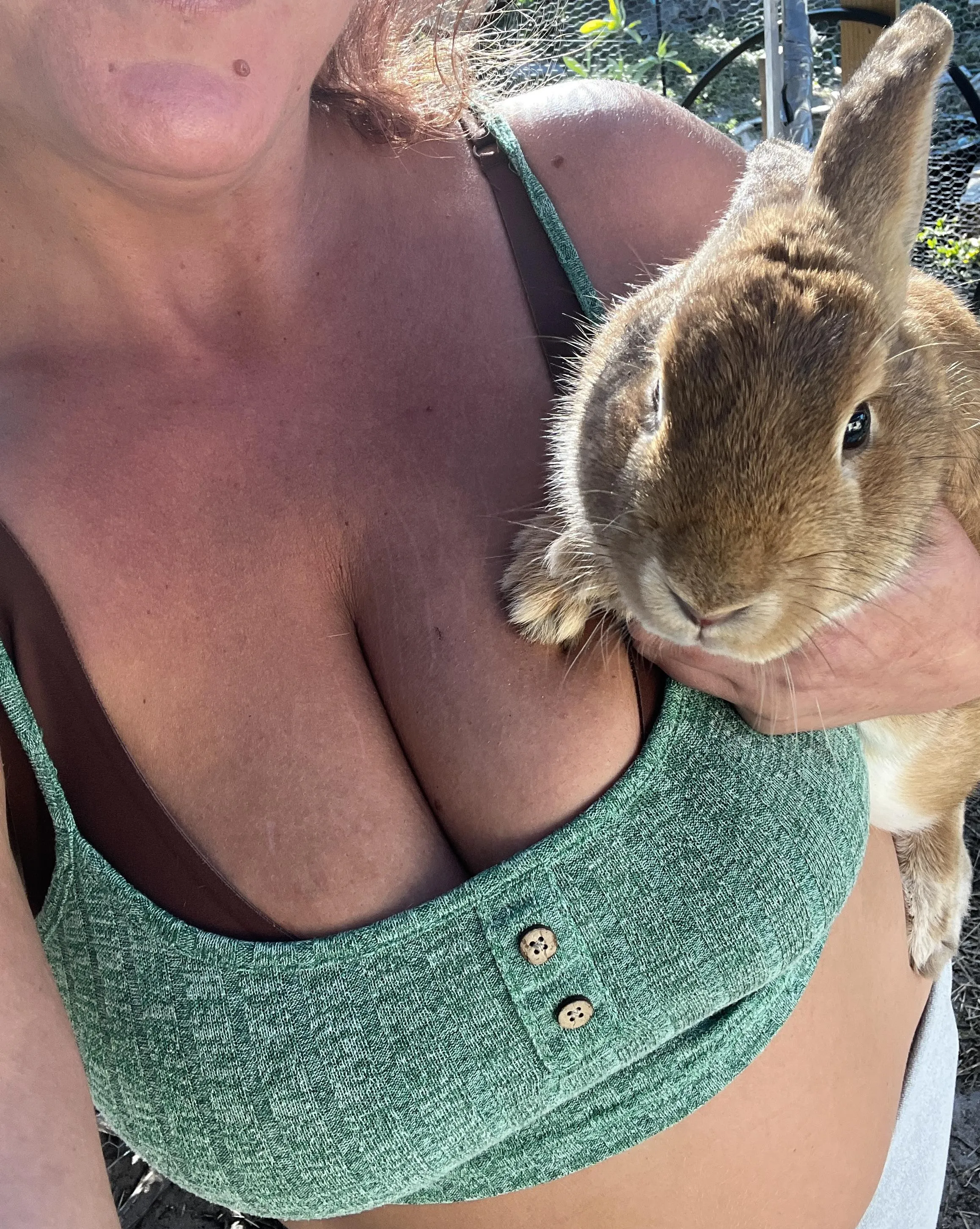 Hi yall! Just wanted to show off my bun too, if that’s allowed. :D