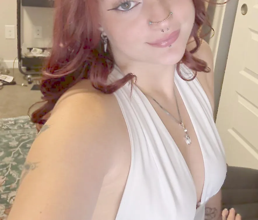 I hope you’re having a great day! Here’s a selfie from yours truly!