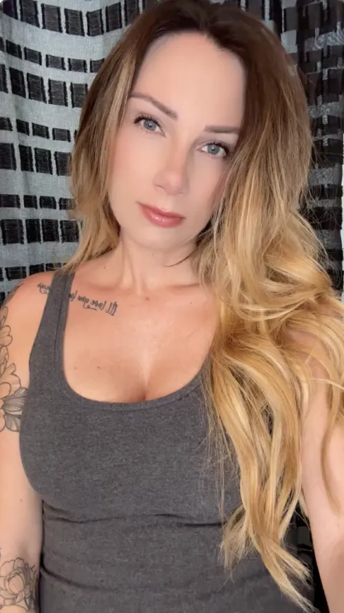 May I send you nudes? I have much more.. say yes or no 😈🍆