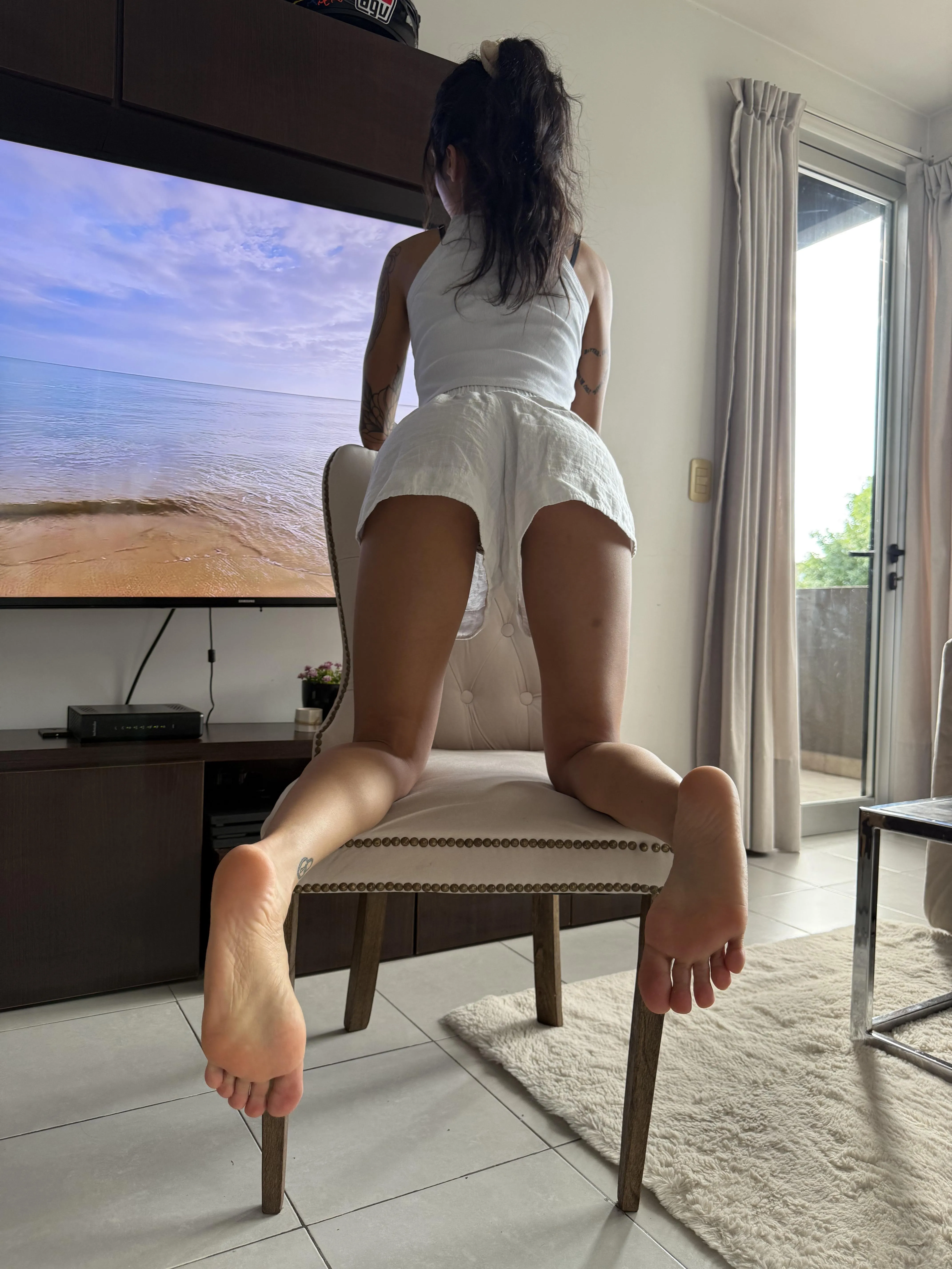 Are you craving a lick… or a filthy little sniff?