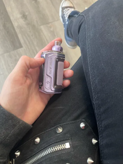 DIY vapor supply went out of business and they’re still taking money