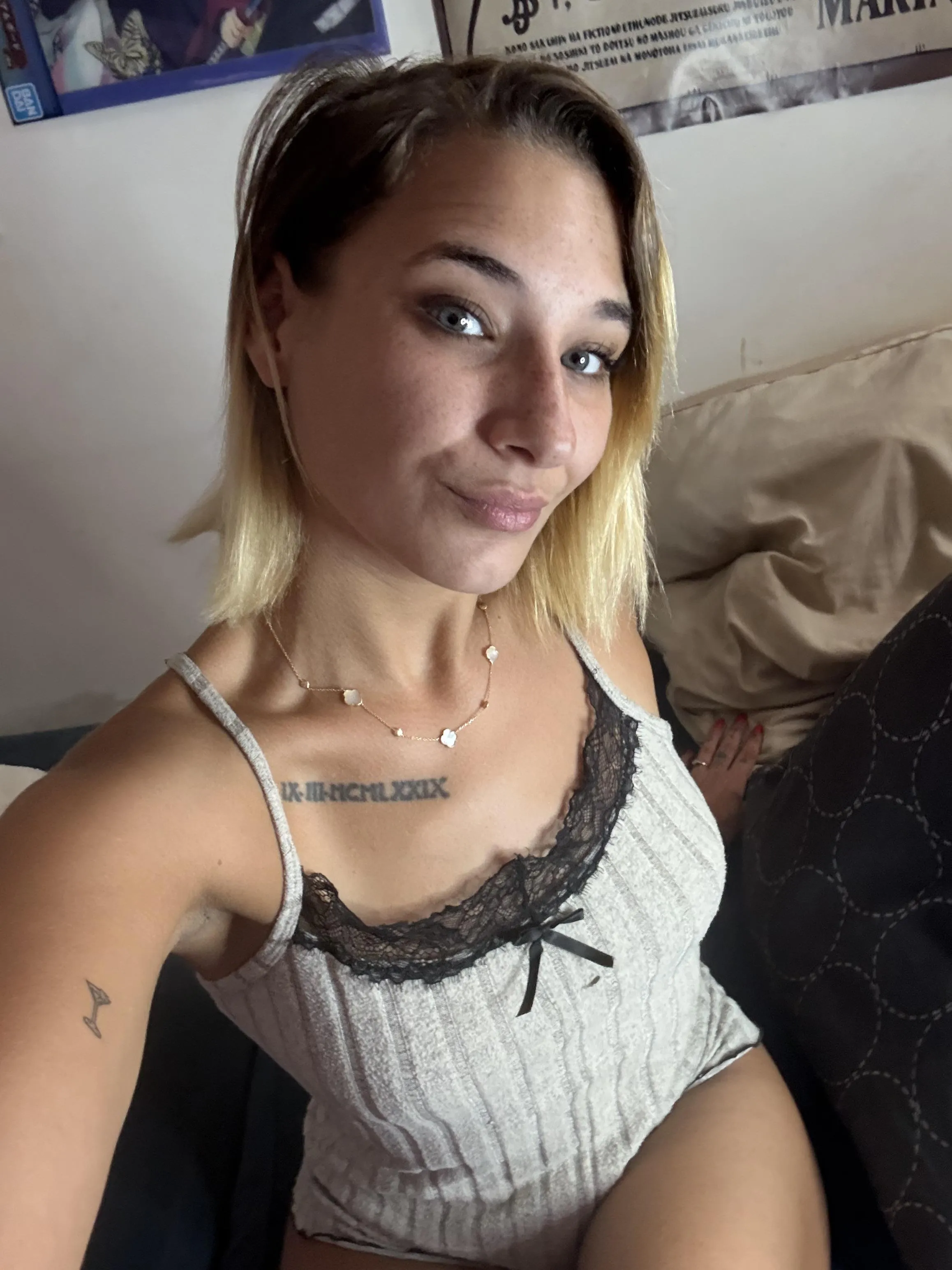 J’offre un cadeau à tous les nouveaux abonnés qui me rejoignent avant ce soir, minuit 💌