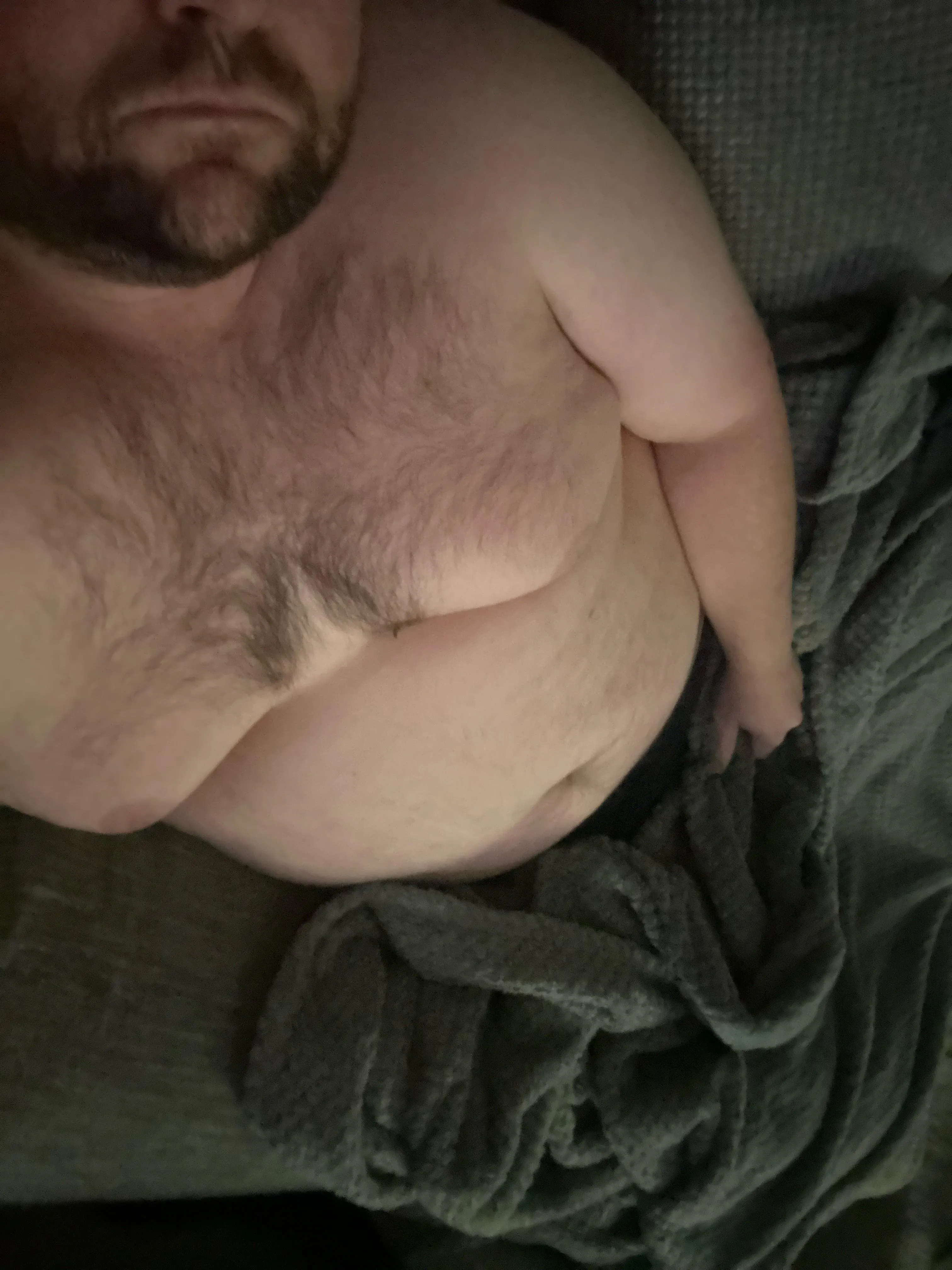 32 married. Wife went to bed. Gotta be quiet. Snap? blewey12