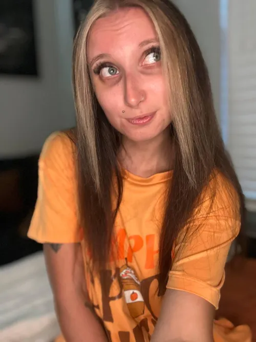 Can I send you nudes… even if you’re married? Yes or no