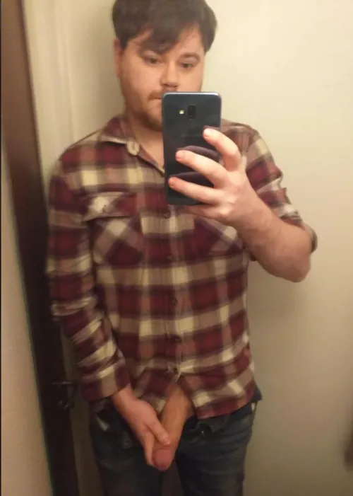 I know you wanna suck on it.