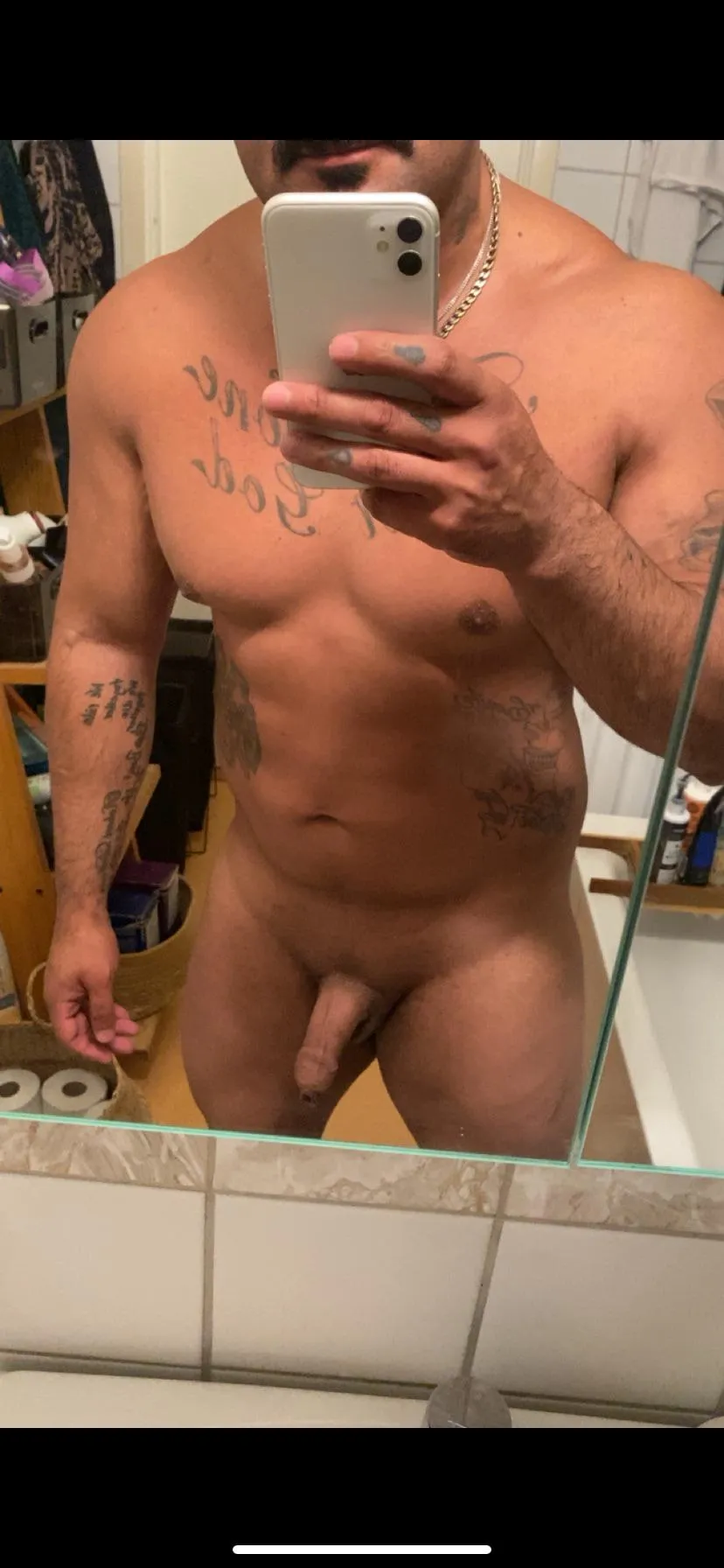 30M ONLY young twinks add me. MUST be willing to show face. I want you to watch me jerk off on cam. Sc: taoshima (mrpennypacker)
