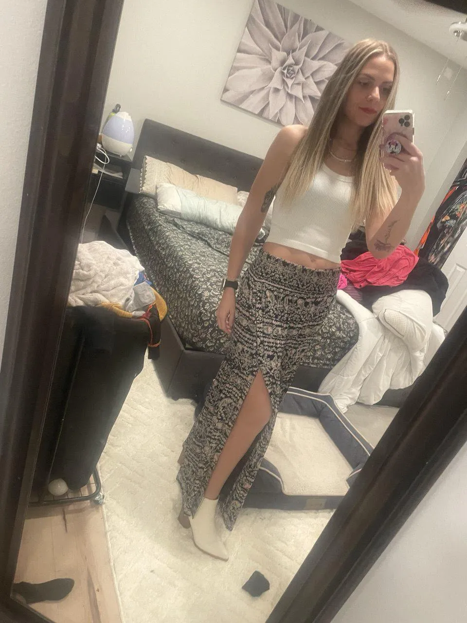 Country magic 🌾💫 — gentle charm, deep pull