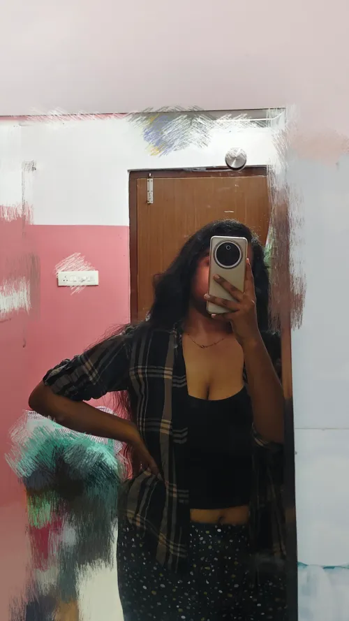 Guess who’s back and (f)eeling cute?