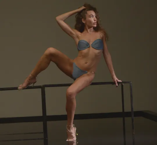 i am absolutely obsessed with these stunning heels