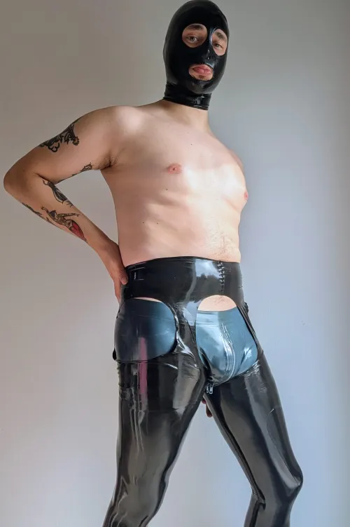 I need to cover up more with this cold!