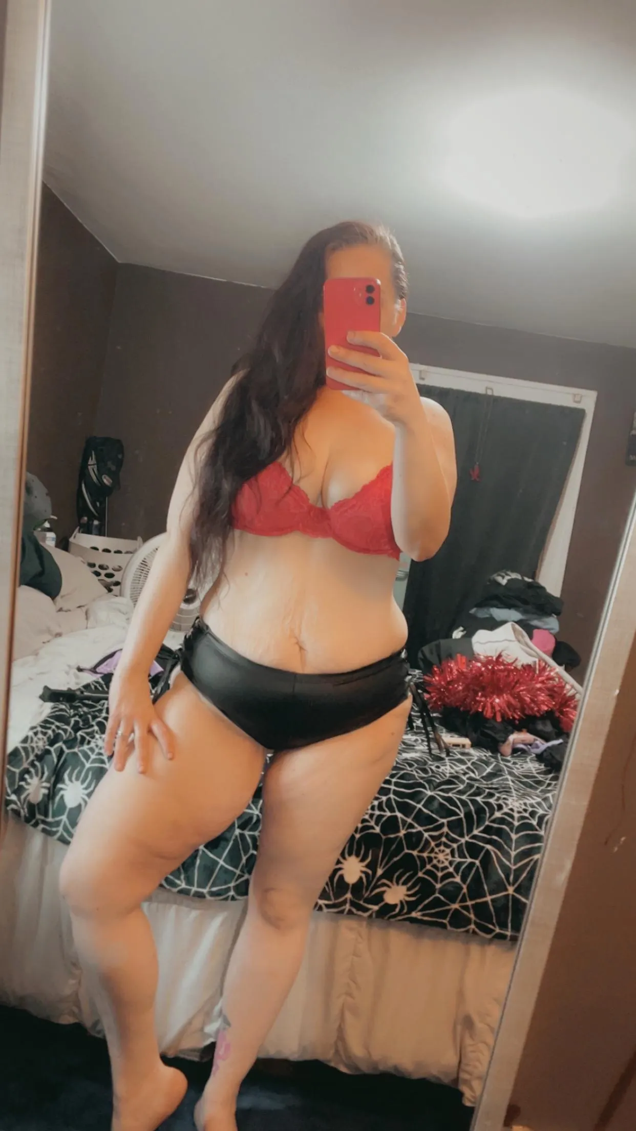 Oh hi there baby hehe