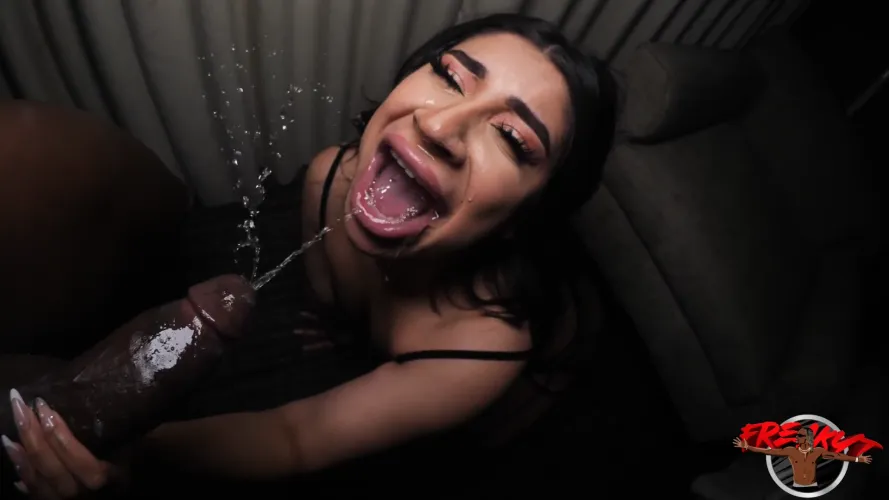 This pic of Mila Milkshake is very sexy!