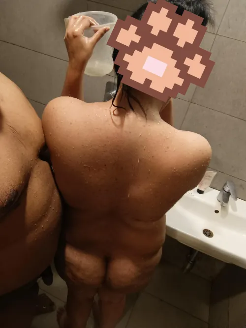 He came to ‘help wash my back’… you know the rest.👅