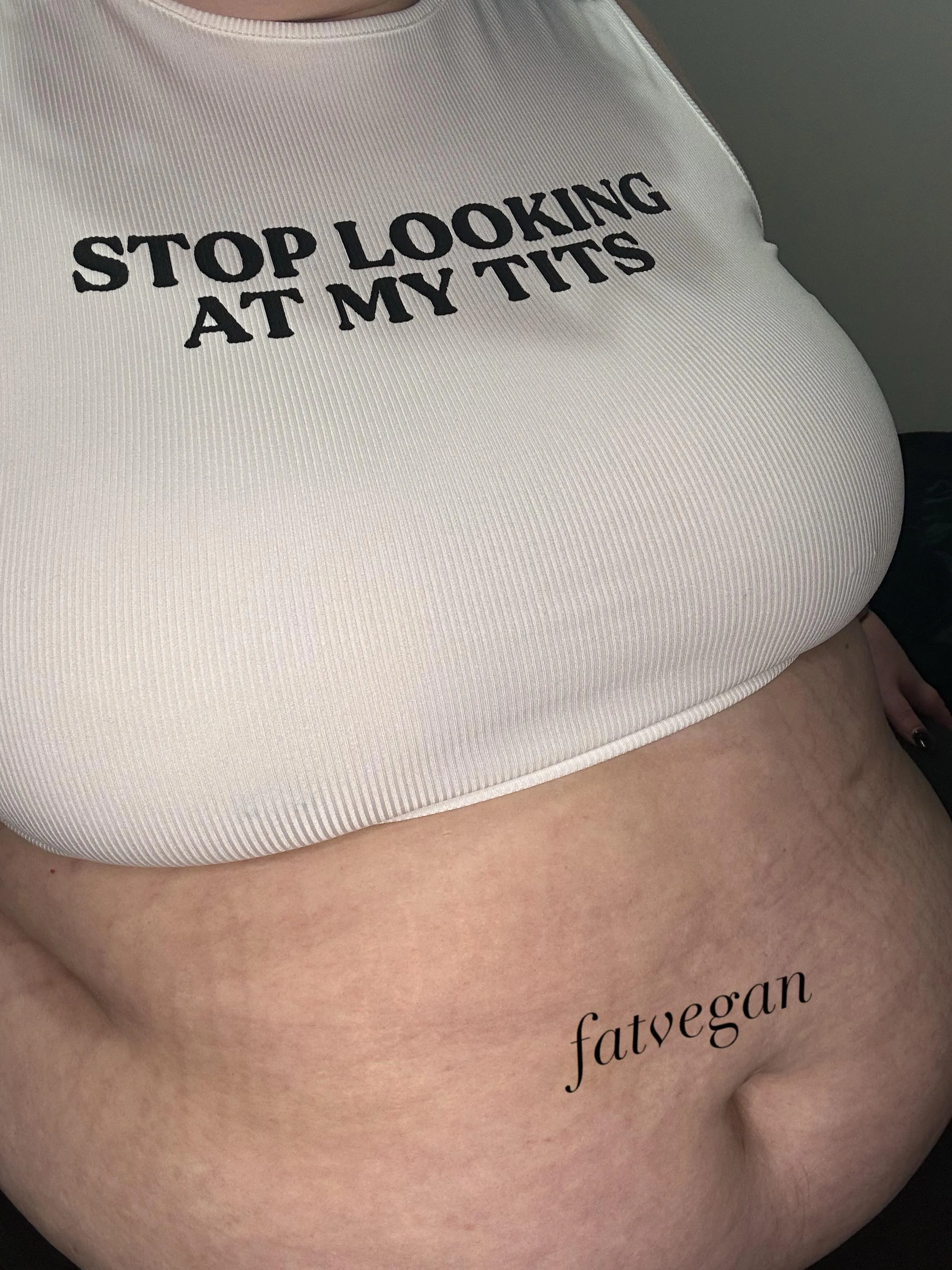 …and look at my big belly! 🤭