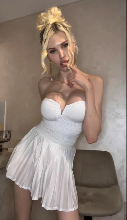 Give me a YES and check ur inbox!