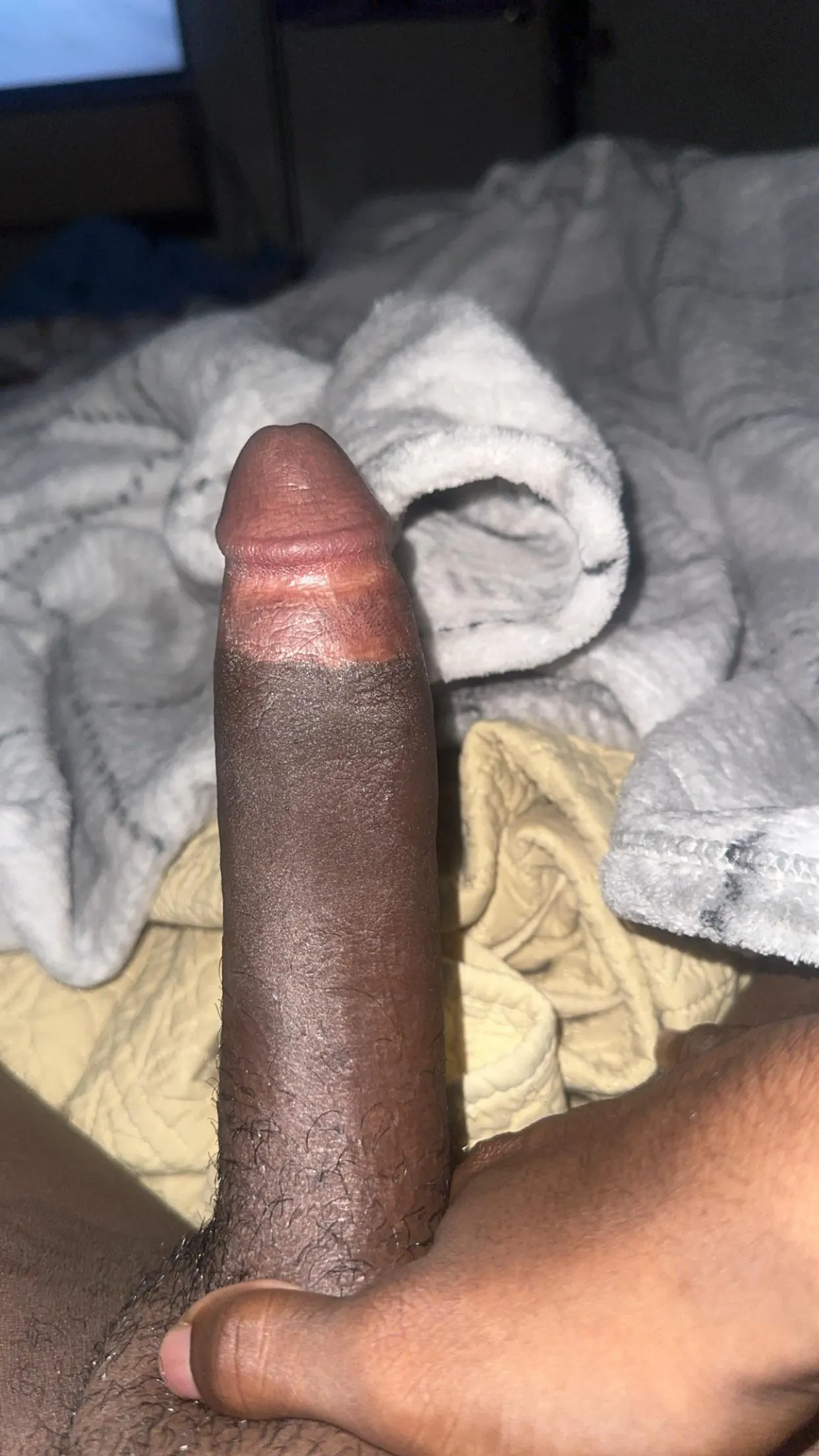 M21 nc Which black have bubble butt want it deep in them guts