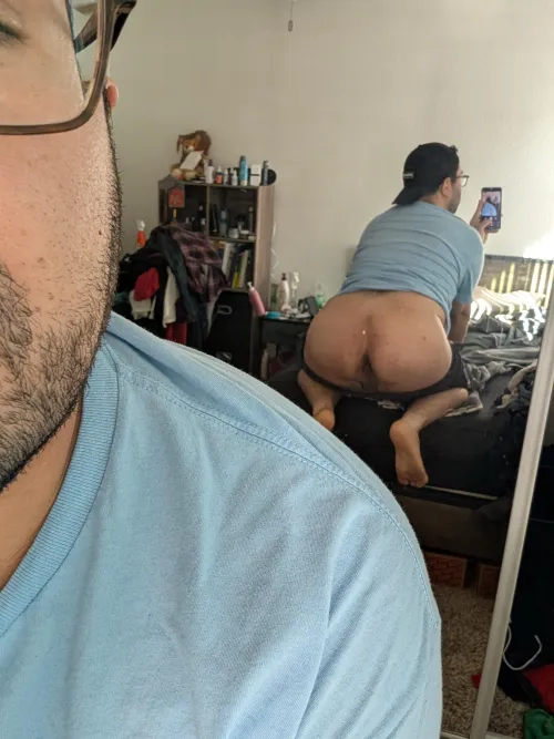 [90706] who is breeding tonight? I can host in Bellflower - open to anon