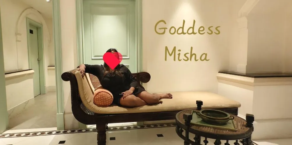 AVAILABLE IN MUMBAI FOR REAL AND ONLINE SESSION 👠✨