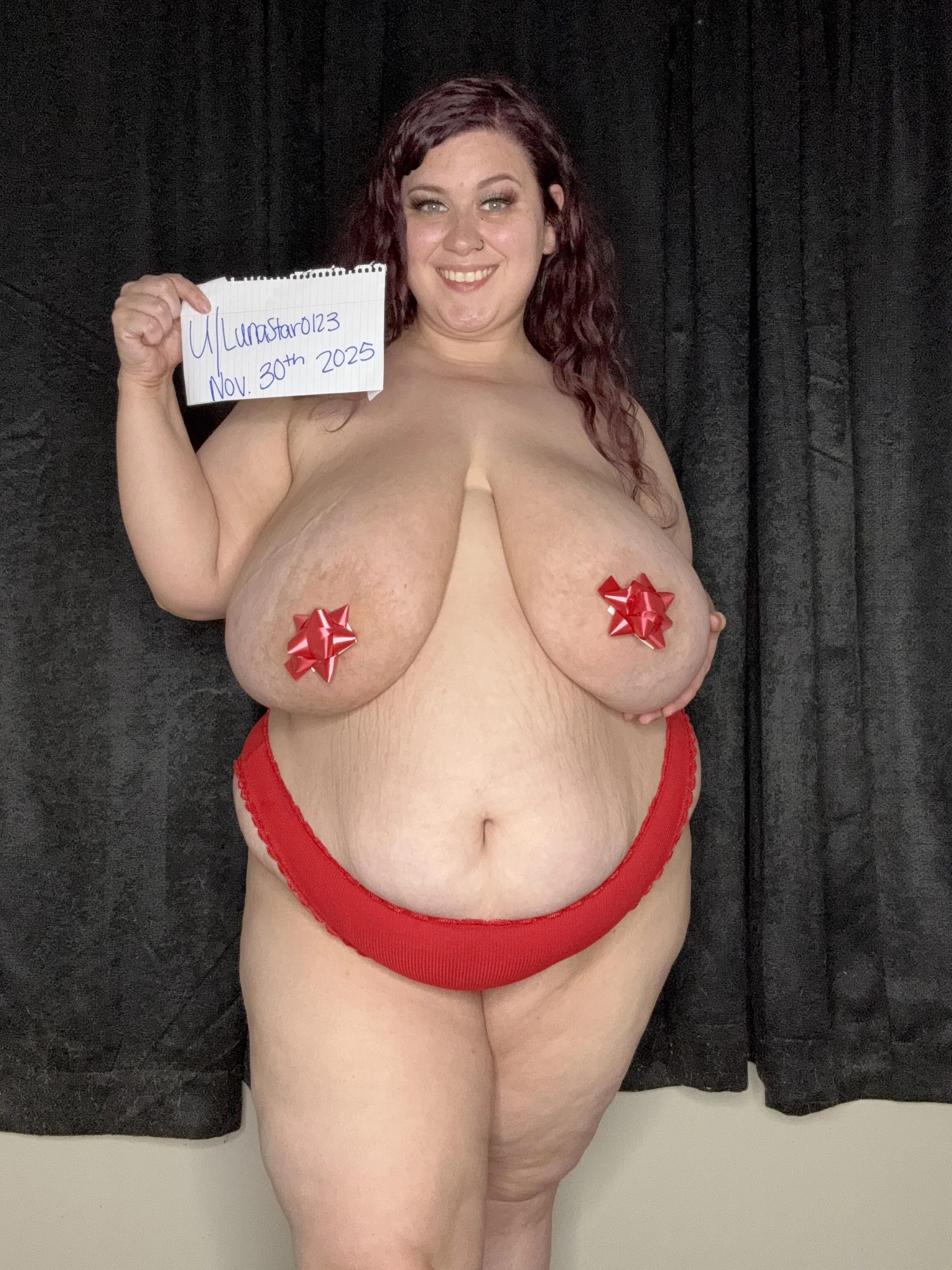Come jerk that cock to my sexy body tonight! Active for customs & sessions!