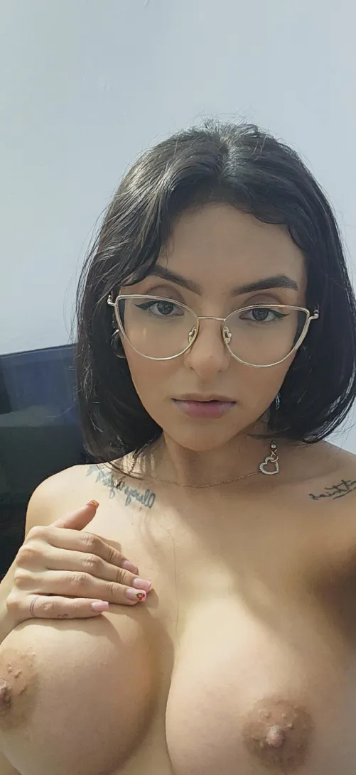 I want to be your naughty girl