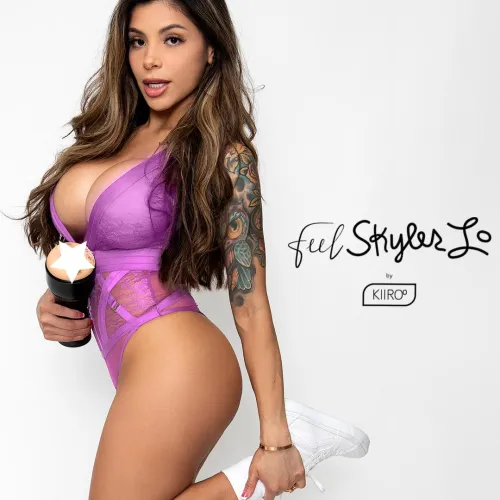 They can’t contain her personalities