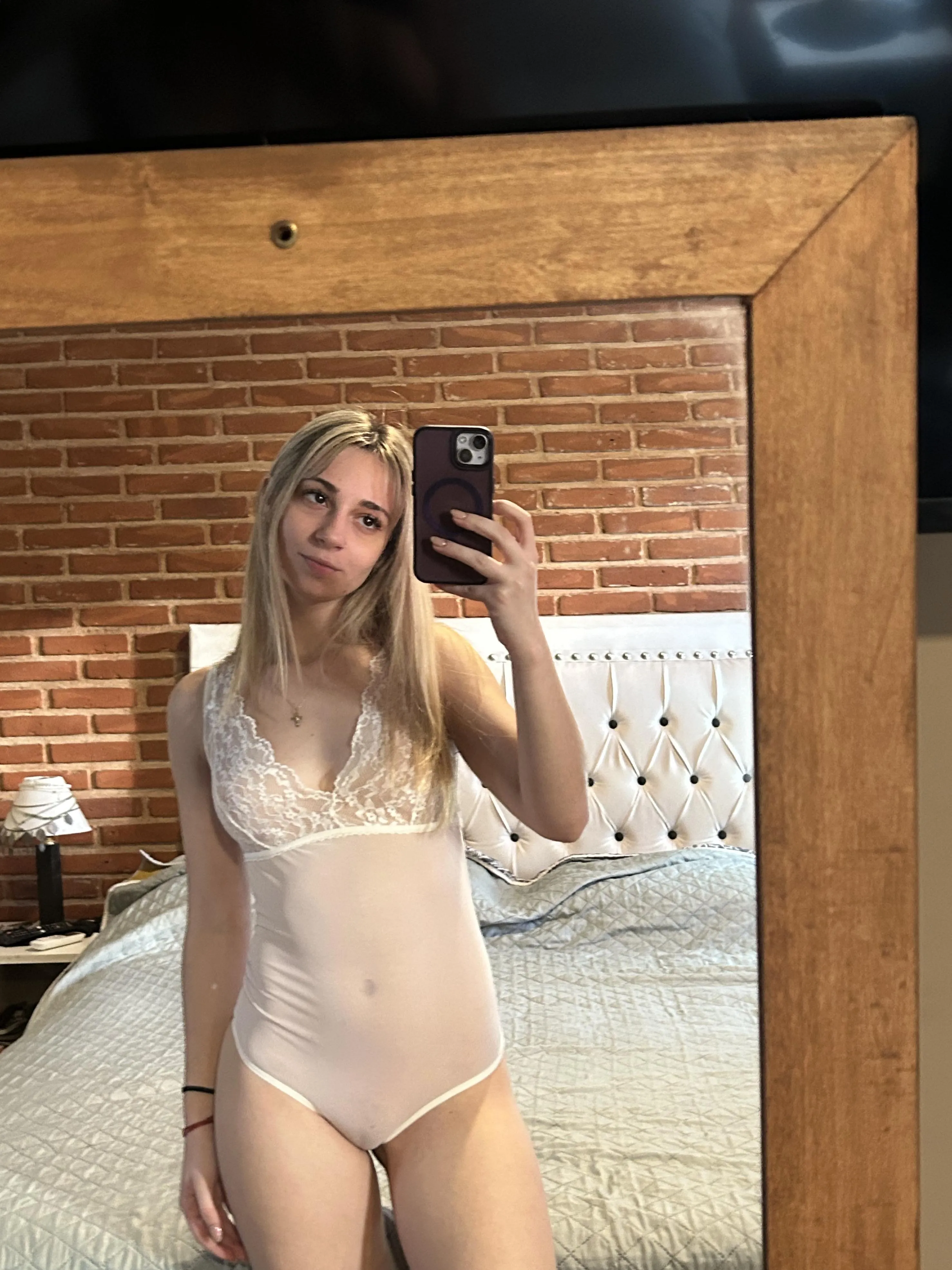 never had anything inside my pussy before