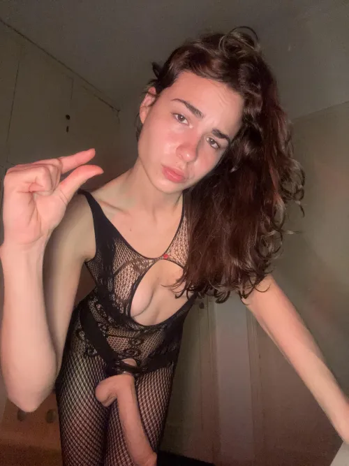 Wld u date a freak who's into pegging?