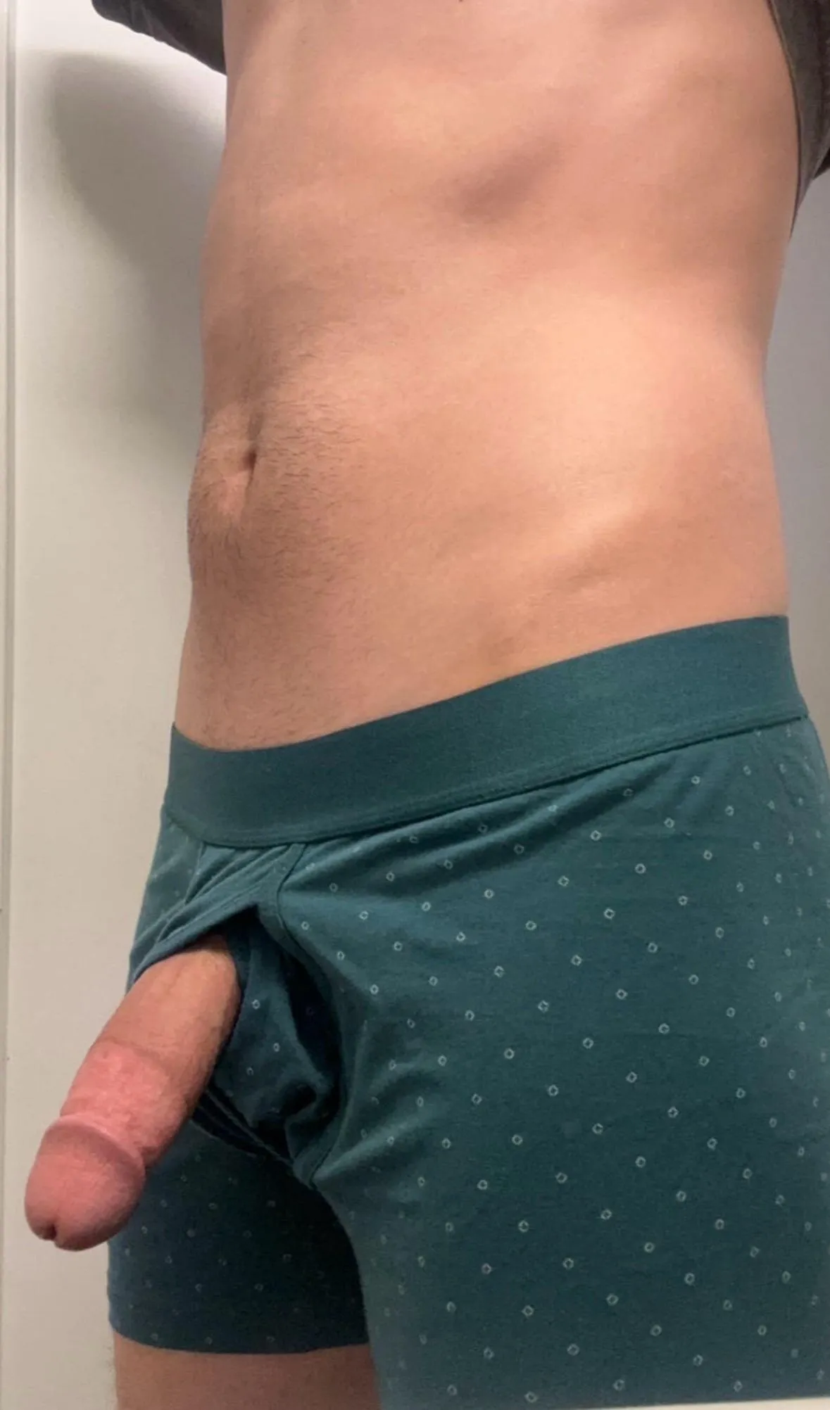 (19) need my balls sucked and my dick ate