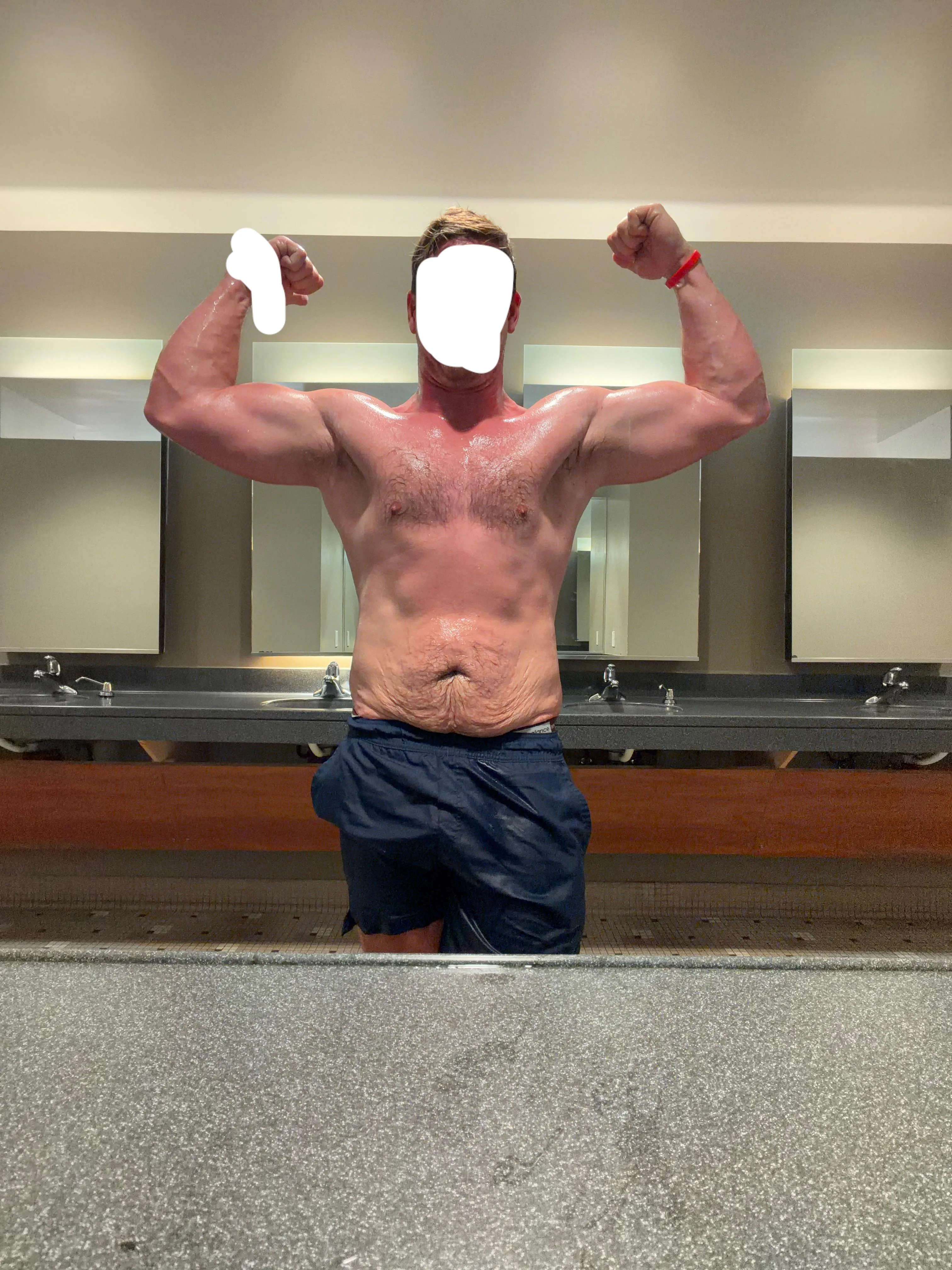 35 [M4F] #Woodstock - experienced third looking for holiday connections.