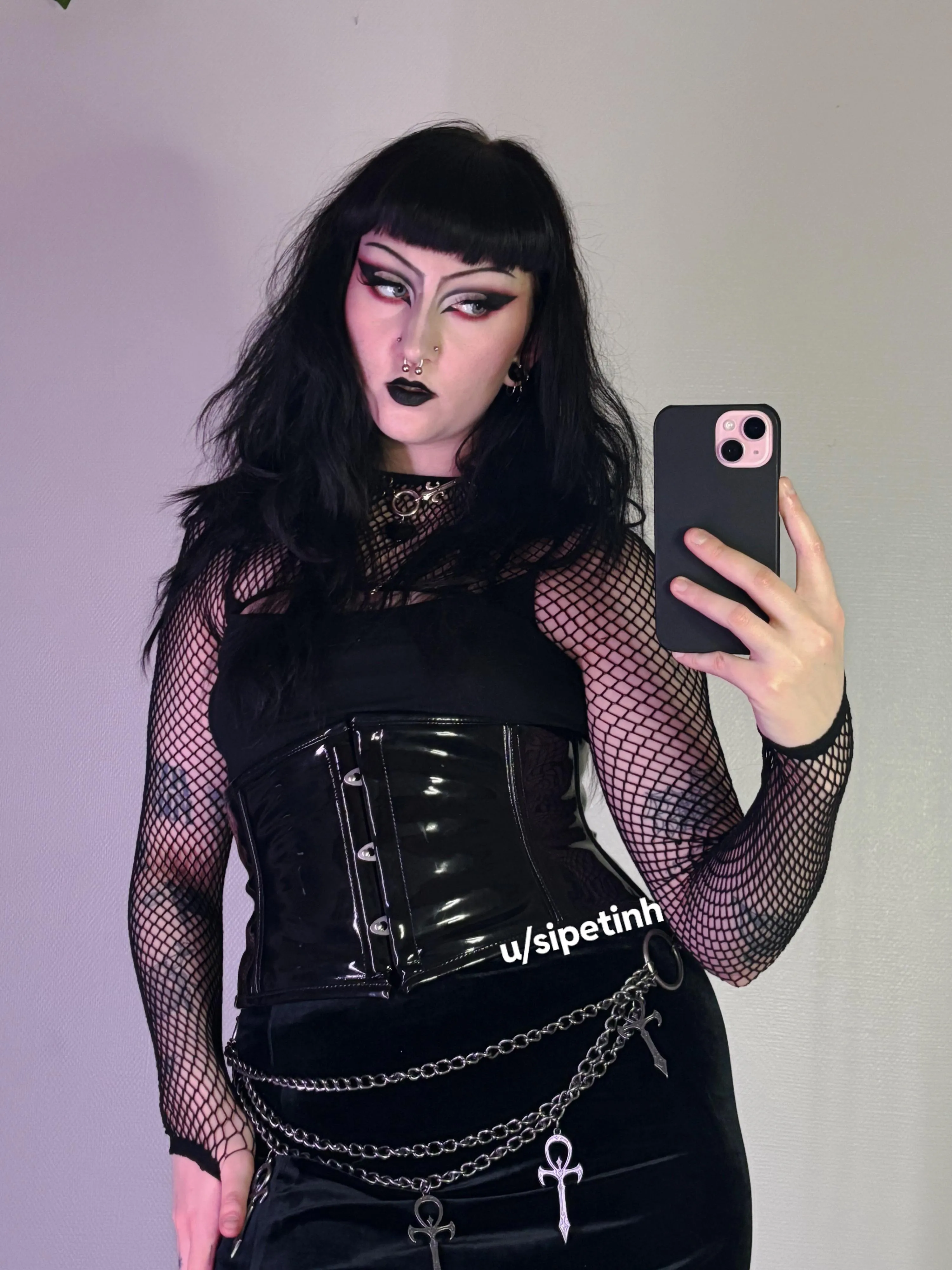 i loove my pvc corset 🤭
