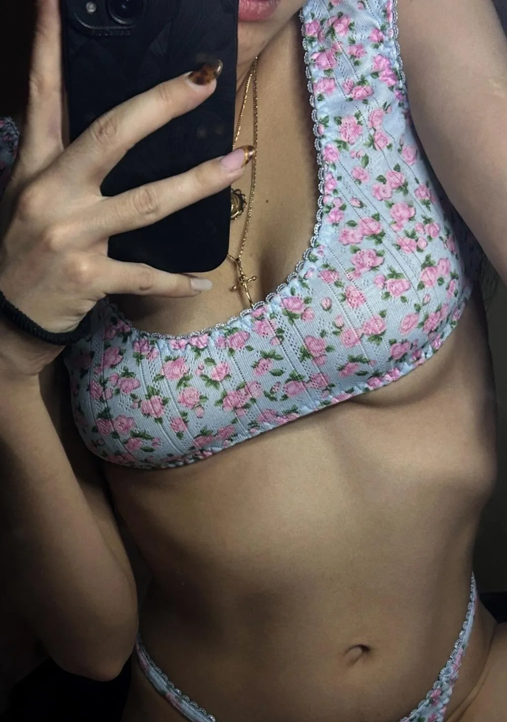 just graduated, now I need a daddy to teach me a new kind of lesson :)