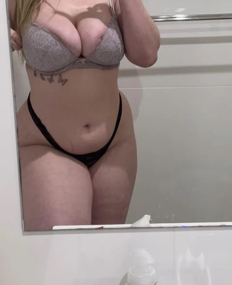 Does a girl my size can make you hard?