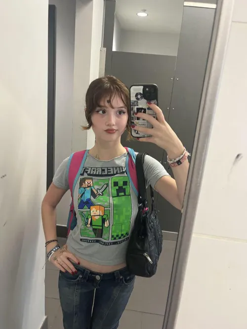 should i bend over and prove how tight i really am? :3