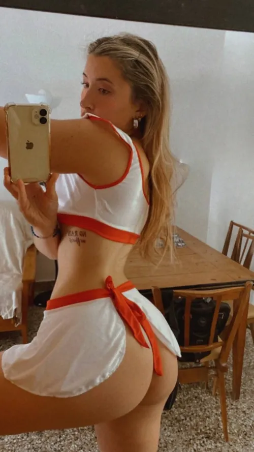 Would you ruin me if I spread wide and begged for your load? 🍆 dogging