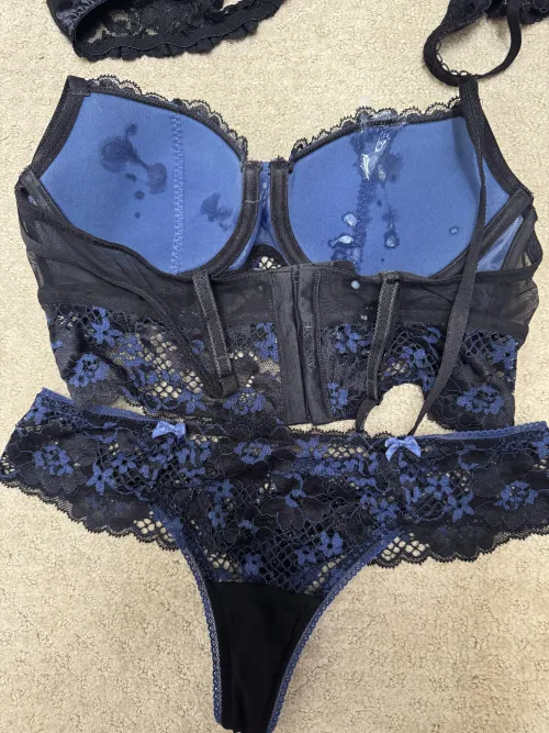 Fun in MILF’s drawers