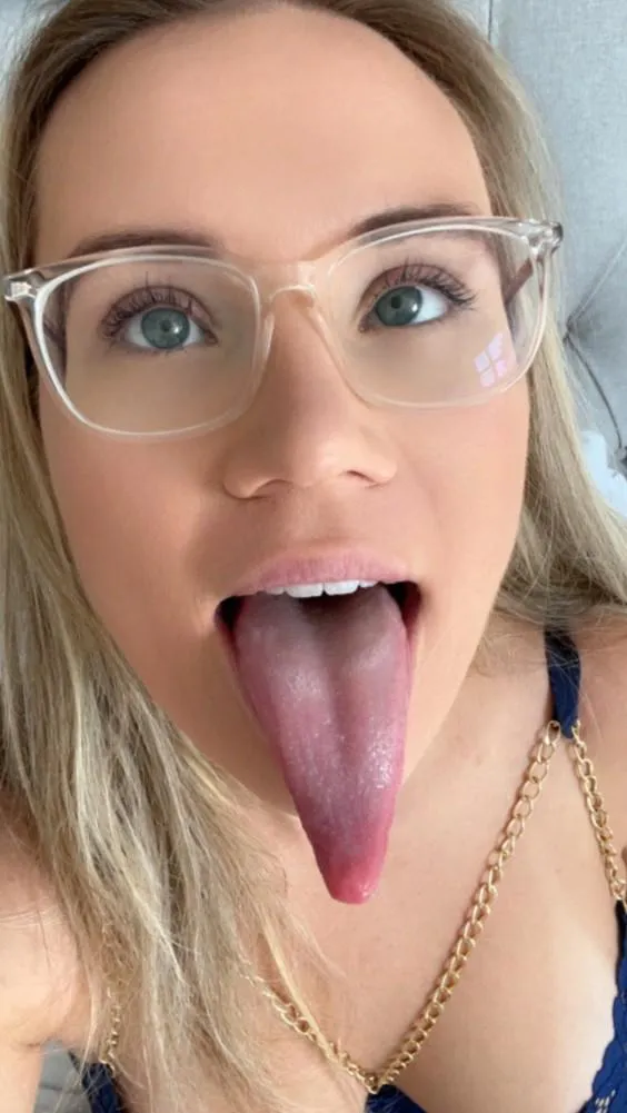 My tongue got moves more than you could handle 👅💦