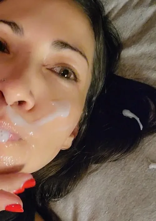 Oops! It got in my mouth and hair! 🤭💦