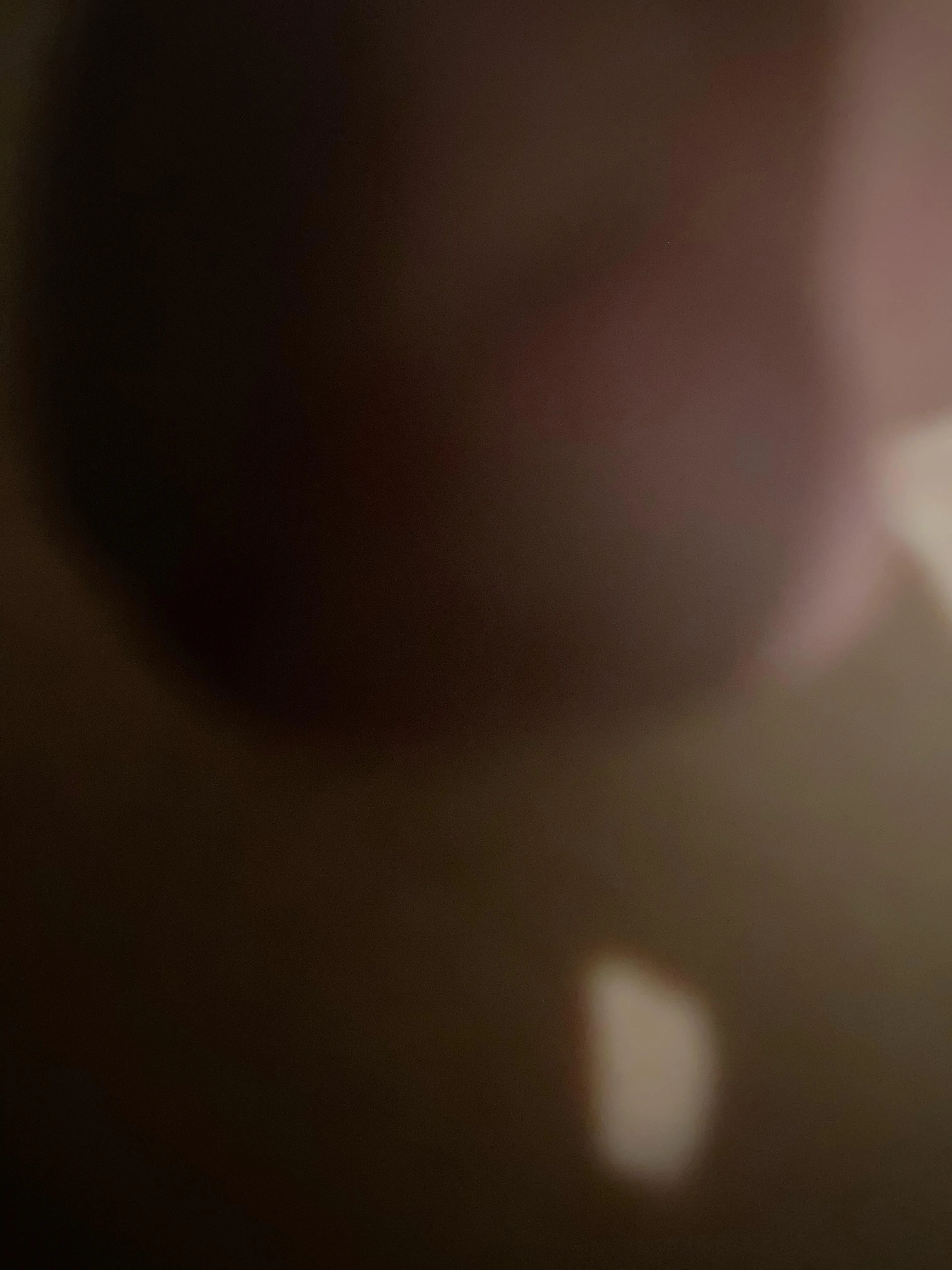 25 y/o white and super clean 6’6 thin muscular. Open minded and want to meet a cool person/ people! Lmk