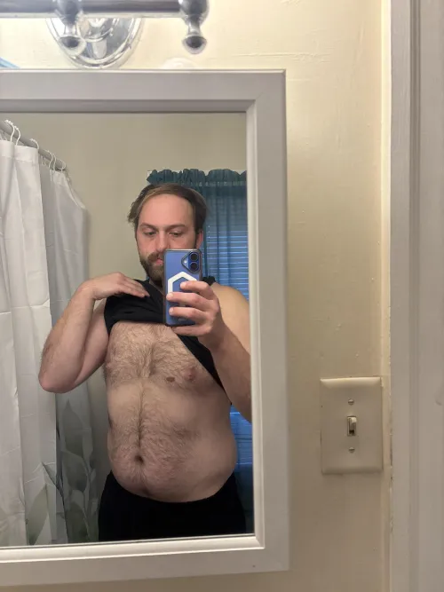 28m looking for a MF couple to take my V card never had a girl yet