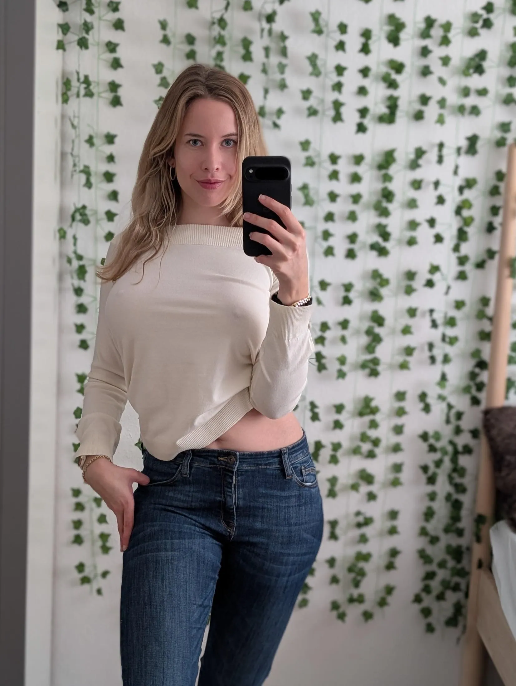 33 and still without bra