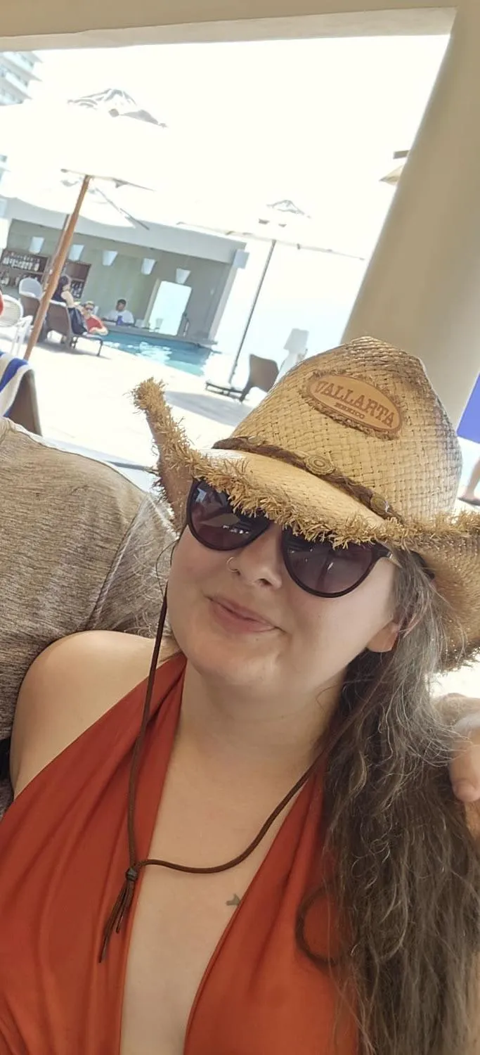 Anyone in Tsawwassen today? [F]