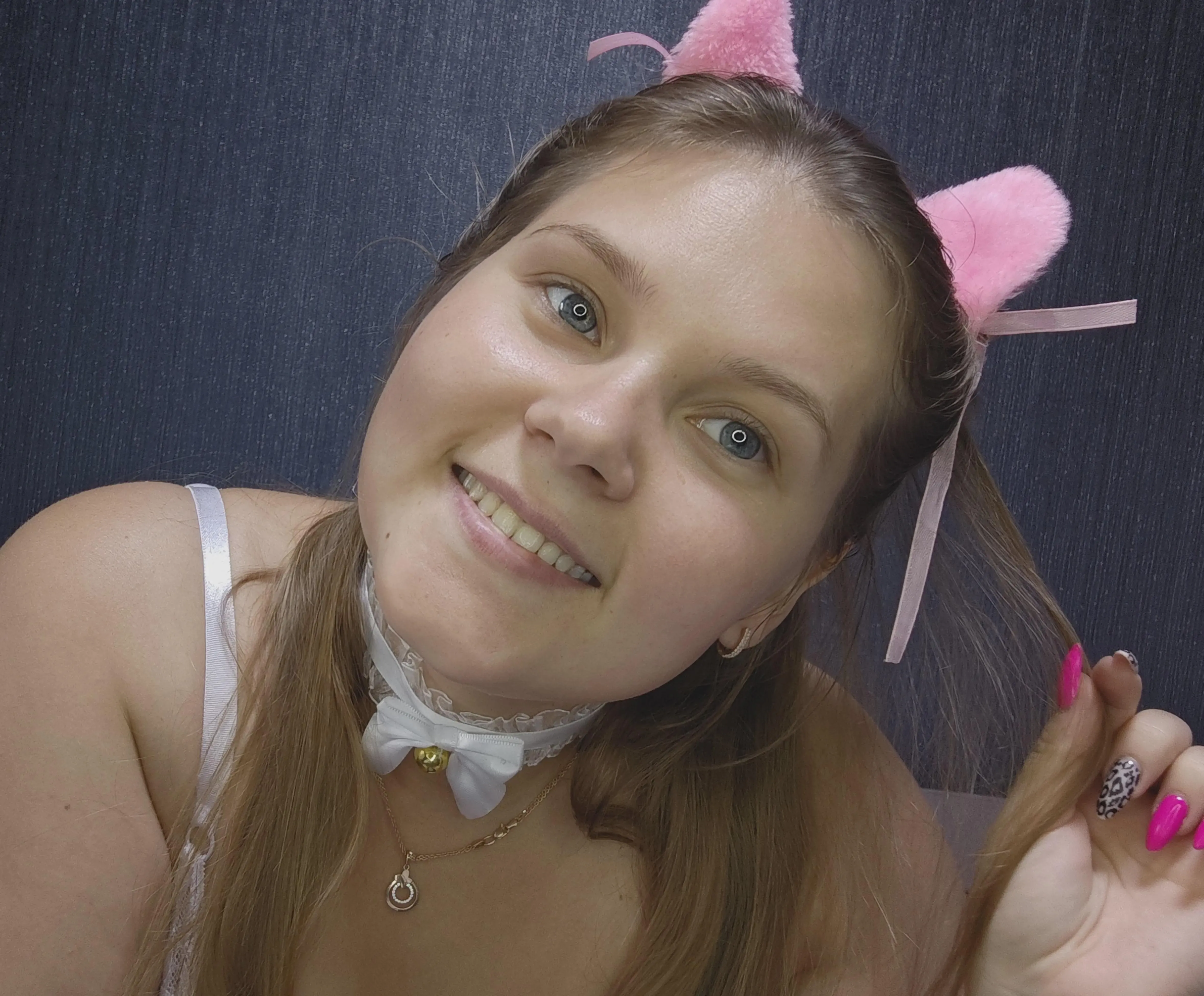 im your obedient cat girl