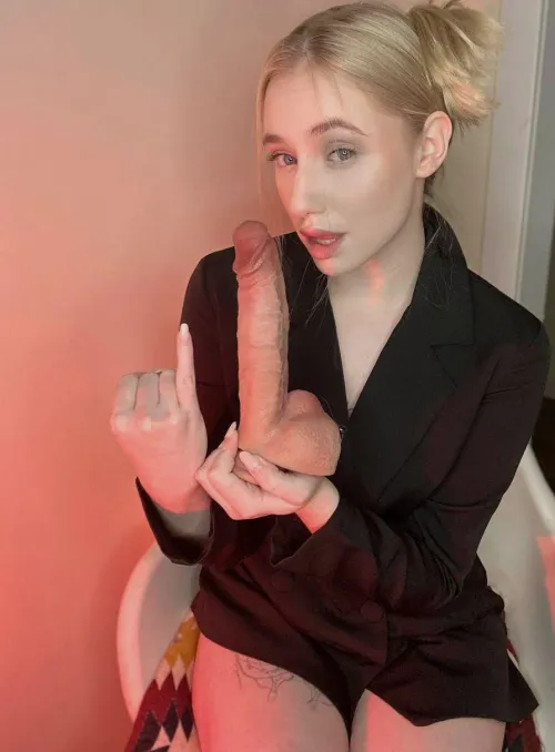 mommy wants to punish the smallest shrimp here, Who has the courage to admit the size?