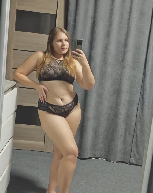 there is no man who has not fallen in love with this lingerie